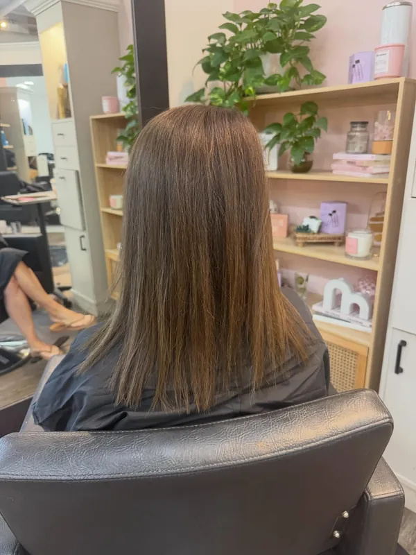 Before: straight, single-tone brown hair